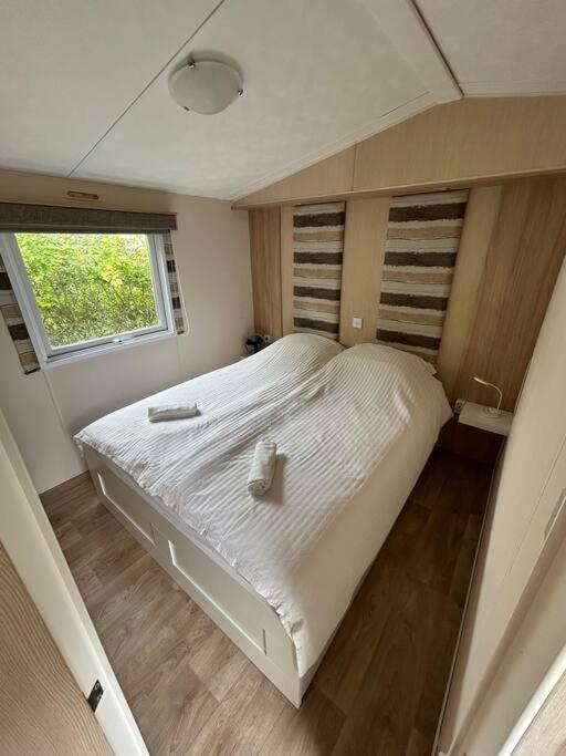 Chalet De Bult White 2 Persons Bagian luar foto